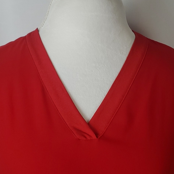 CALVIN KLEIN RED ROLL-SLEEVE TOP SIZE SMALL - Picture 3 of 11